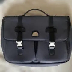 【美品】Burberry ビジネスバッグ ブラックお値下げします！　即日発送のサムネイル