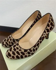 ファビオルスコーニ　レオパード柄パンプス