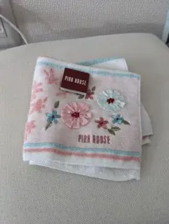 「新品」 ハンカチ 花柄 刺繍 ピンクのサムネイル