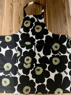 marimekko Unikko エプロン ブラックのサムネイル