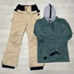 スノーウエア上下セット (上S下Lサイズ)
