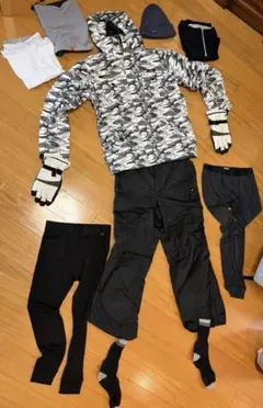 インナー等全部込み・即発送！　迷彩 スキーウェア Lサイズ一式