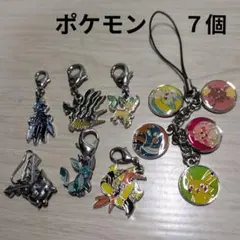 ポケモン メタルチャーム ストラップ ポケセン ギラティナ リーフィア ピンプク