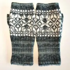 Item thumbnail for item 5b083ec5-13bd-451b-8206-09815d01f9e9