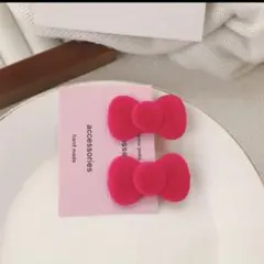 前髪クリップ　ヘアアクセサリー　ヘアメ　キティ　リボン