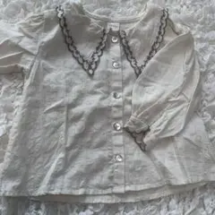 バースデイ　tete a tete 襟付きブラウス　９０