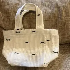 ホワイト ヌビバッグ キルト トートバッグ リボン模様