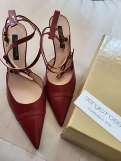 sergio rossi 赤 ハイヒール ポインテッドトゥ