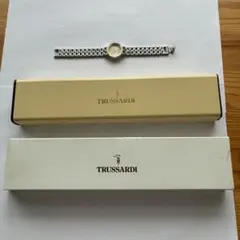 トラサルディ レディース腕時計 クォーツ　箱付き TRUSSARDIのサムネイル