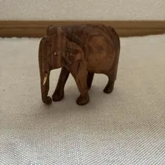 象　木彫り