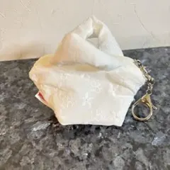 Item thumbnail for item 35e83852-9b67-4e6e-b054-c7bbe71cfa66