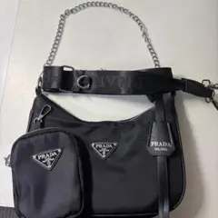 PRADA ブラック ノベルティーショルダーバッグ