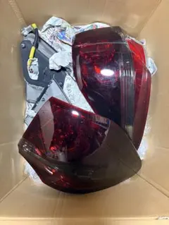 ☆98-02 リンカーンナビゲーター　スモークユーロテールレンズ ☆98-02 リンカーンナビゲーター スモークユーロテールレンズ - メルカリ