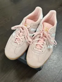 R*i様 adidas Gazelle Indoorガゼルインドア　サンバ　ピン R*i様 adidas Gazelle Indoorガゼルインドア サンバ ピン - メルカリ