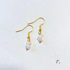 ローズクォーツの華奢ピアス イヤリング ハンドメイド 天然石 淡色