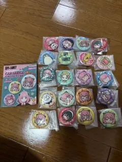 スパイファミリー　刺繍缶バッジ　コンプリートセット