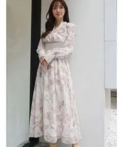 MERCURYDUO ウエストリブスキッパーデザインフラワーワンピース