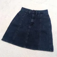 GU 美品 デニムフロントボタンミニスカート 膝又 インディゴ S