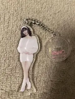 MISAMO MOMO　アクスタチャーム