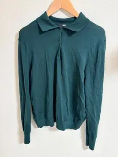 ユニクロ　ダークグリーン 長袖ニット