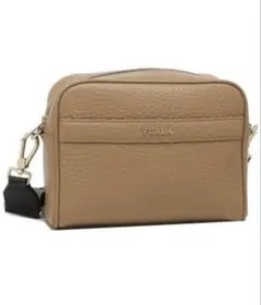 FURLA 　アヴリル　ショルダーバッグ ベージュのサムネイル