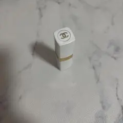 CHANEL ルージュ ココ ボーム 922 リップクリームのサムネイル