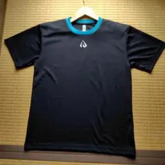 ID One　Tシャツ　Mサイズ