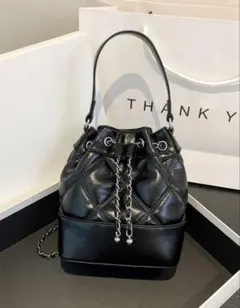ブラック バケットバッグ チェーンストラップ付き