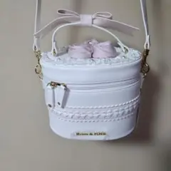 ビッグリボンバニティショルダー ホワイト HONEYMEW ミシェルマカロン
