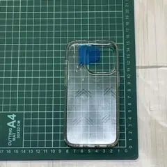 ストラップホール付きiPhone6.1 2022年　クリアケース