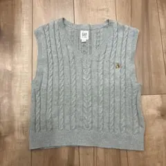 GAP ベスト　ニット