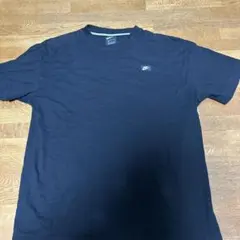 Nike ブラック Tシャツ