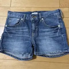 earth ショートパンツ　デニム　ブルー