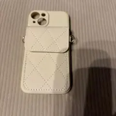 iPhone14ホワイト キルティングデザイン ソフトケース
