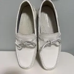 Item thumbnail for item 9900333a-7250-48fb-871c-03437930887a