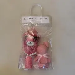 ピンクのぬいぐるみと花束セット