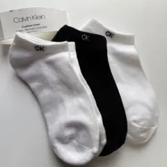 Calvin Kleinカルバン・クライン　レディースソックス 3足のサムネイル