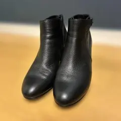 【美品】ing サイドジップショートブーツ 黒