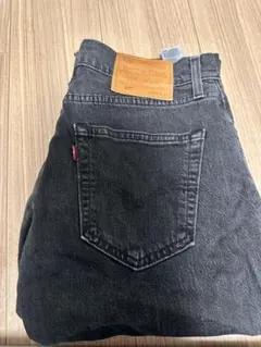 Levi's ブラック ストレートデニム