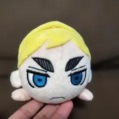 進撃の巨人 寝そべりぬいぐるみ エルヴィン