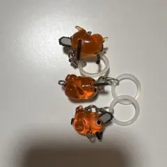 ポチタ　チェンソーマン めじるしアクセサリー　A D E カプセルトイ