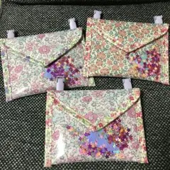 移動ポケット　リバティ　スパンコール　オーダー　花柄　すみっコぐらし　女の子