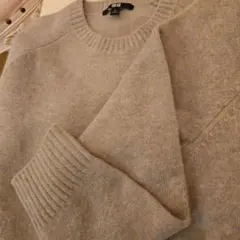 UNIQLO スフレヤーンクルーネックセーター2025年製50グリーン　L未使用