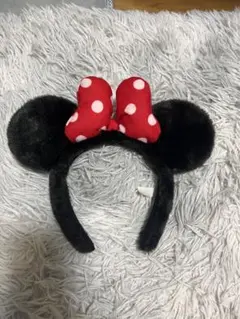 ミニーマウス カチューシャ 赤い水玉リボン