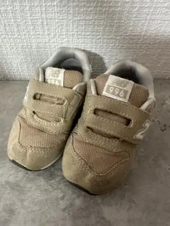 ⭐️New Balance 996 ベージュ キッズシューズ 13cm スニーカー