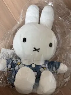 ミッフィー ぬいぐるみ miffy style 花柄　お誕生日のサムネイル