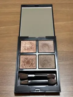 ADDICTION TOKYO アイシャドウパレット 001