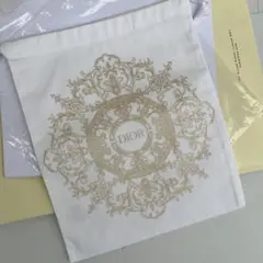 2023年DIORホリデー限定 デザインメゾンディオール ノベルティ巾着ポーチ