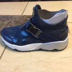 新品   ディーゼル    スニーカー