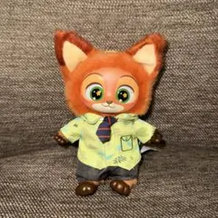 MINISO ディズニー　ズートピア　マスコット　ぬいぐるみ　ニック　私服